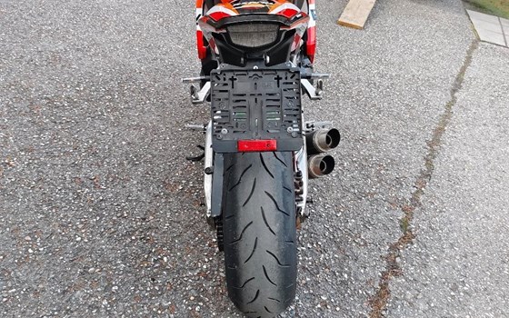 Gebrauchtmotorrad Honda CBR1000RR Fireblade - Bild 2