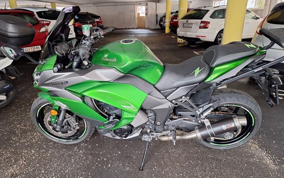 Gebrauchtmotorrad Kawasaki Z1000SX - Bild 8