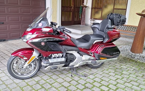 Gebrauchtmotorrad Honda GL 1800 Goldwing Tour DCT - Bild 1
