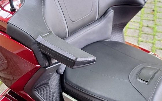 Gebrauchtmotorrad Honda GL 1800 Goldwing Tour DCT - Bild 3