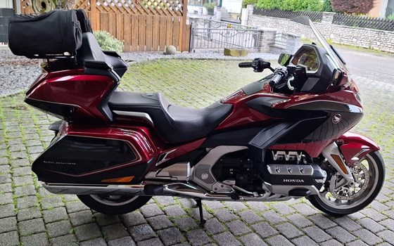 Gebrauchtmotorrad Honda GL 1800 Goldwing Tour DCT - Bild 5