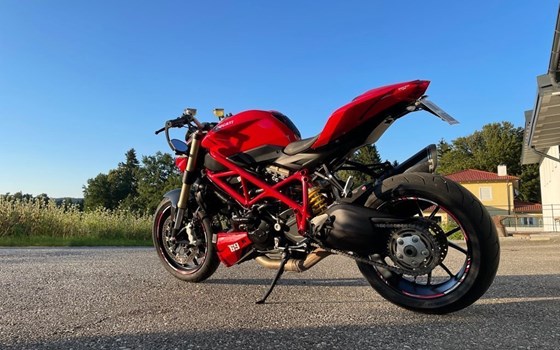 Gebrauchtmotorrad Ducati Streetfighter 848 - Bild 1