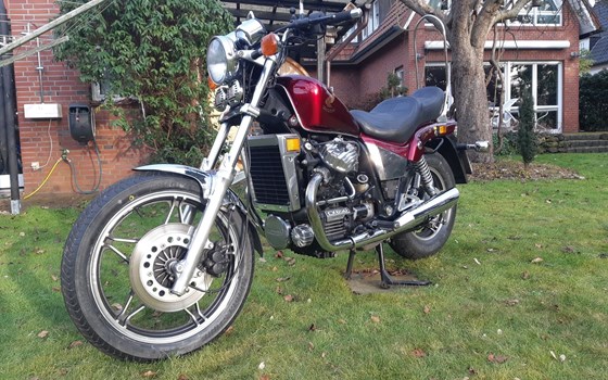 Gebrauchtmotorrad Honda CX650C - Bild 1