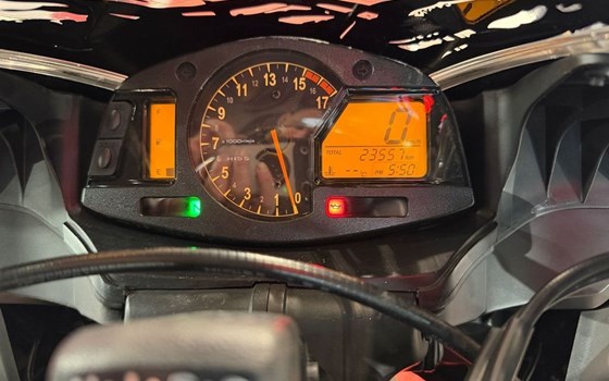 Gebrauchtmotorrad Honda CBR600RR - Bild 10