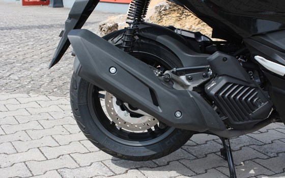 Gebrauchtmotorrad Honda Forza 125 - Bild 11