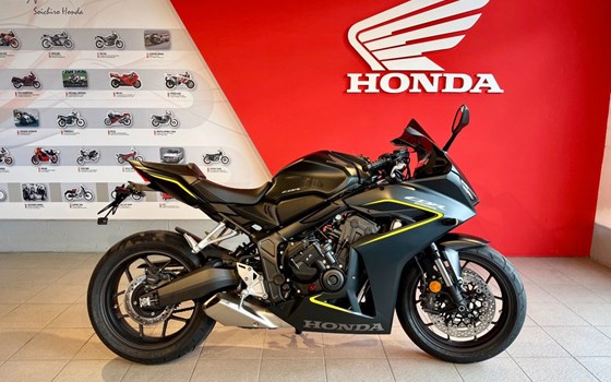 Gebrauchtmotorrad Honda CBR650R E-Clutch - Bild 12