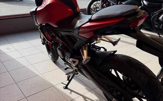 Gebrauchtmotorrad Honda CB125R - Bild 7