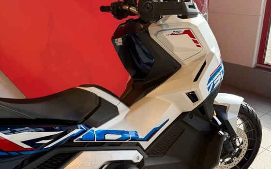 Gebrauchtmotorrad Honda X-ADV Special Edition - Bild 10