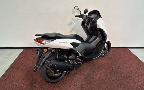 Gebrauchtmotorrad Yamaha NMAX 125 - Bild 8