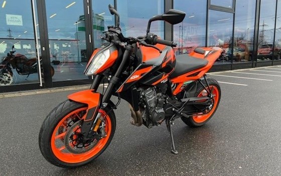 Gebrauchtmotorrad KTM 890 Duke GP - Bild 1