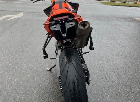 Gebrauchtmotorrad KTM 890 Duke GP - Bild 5