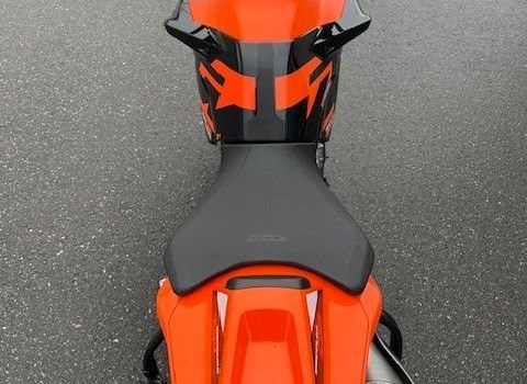 Gebrauchtmotorrad KTM 890 Duke GP - Bild 6