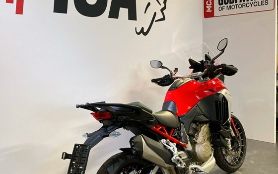 Gebrauchtmotorrad Ducati Multistrada V4 S - Bild 3