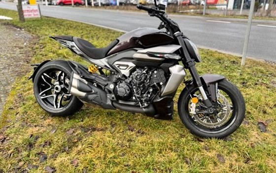 Gebrauchtmotorrad Ducati XDiavel V4 - Bild 10