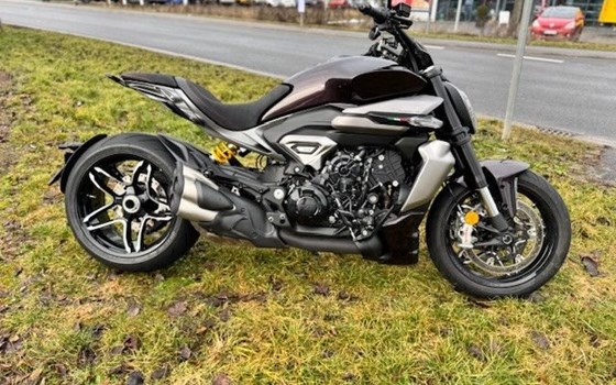 Gebrauchtmotorrad Ducati XDiavel V4 - Bild 11