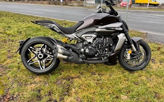 Gebrauchtmotorrad Ducati XDiavel V4 - Bild 12