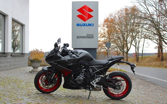 Neufahrzeug Suzuki GSX-8R - Bild 1