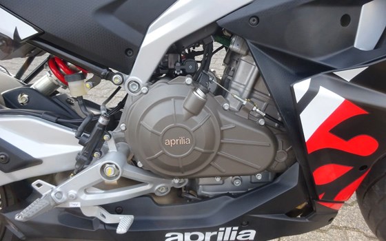 Neufahrzeug Aprilia RS 457 - Bild 11