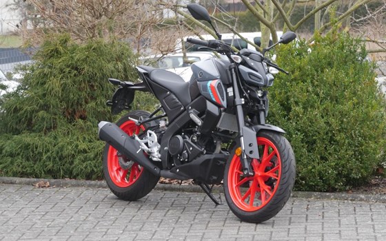 Gebrauchtmotorrad Yamaha MT-125 - Bild 1
