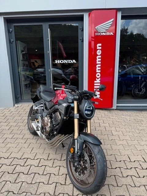 Honda CB650R