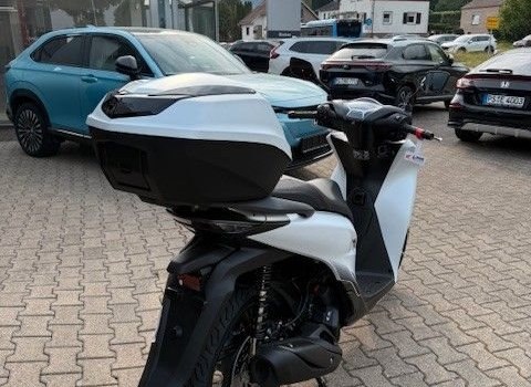Neufahrzeug Honda SH125i - Bild 10