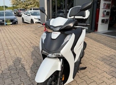 Neufahrzeug Honda SH125i - Bild 4