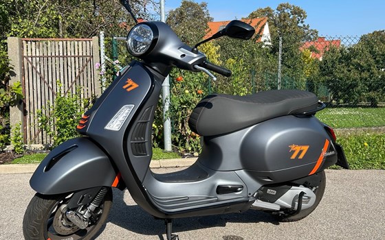 Gebrauchtmotorrad Vespa GTS 125 Super Sport - Bild 1