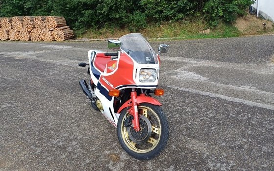 Gebrauchtmotorrad Honda CB 1100 R - Bild 3