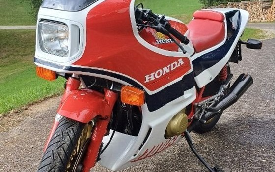 Gebrauchtmotorrad Honda CB 1100 R - Bild 6