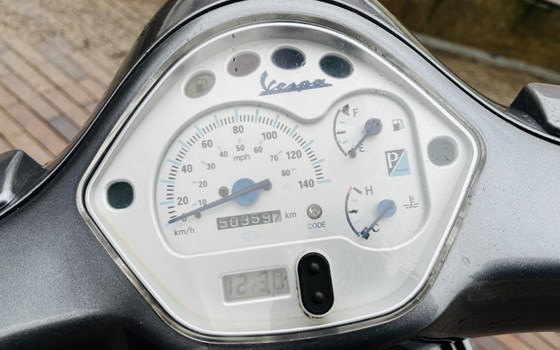 Gebrauchtmotorrad Vespa 125 GT - Bild 1