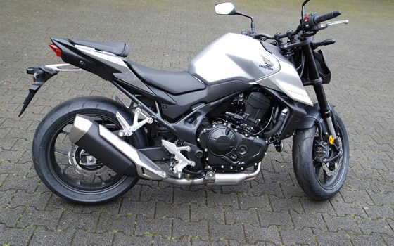 Gebrauchtmotorrad Honda CB750 Hornet - Bild 3