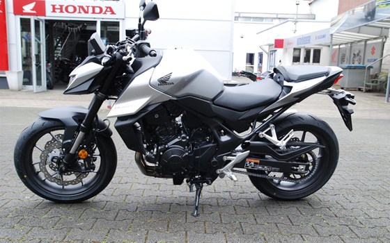 Gebrauchtmotorrad Honda CB750 Hornet - Bild 6