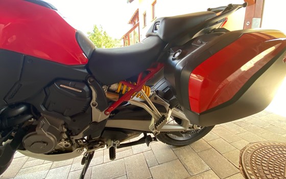 Gebrauchtmotorrad Ducati Multistrada V4 S - Bild 12