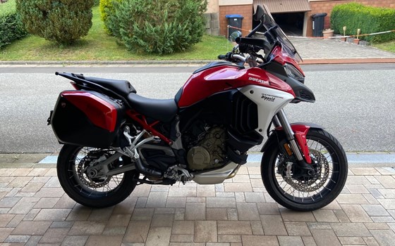 Gebrauchtmotorrad Ducati Multistrada V4 S - Bild 13