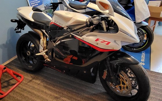 Gebrauchtmotorrad MV Agusta F4 1078 RR312 - Bild 1