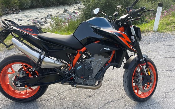 Gebrauchtmotorrad KTM 890 Duke R - Bild 7