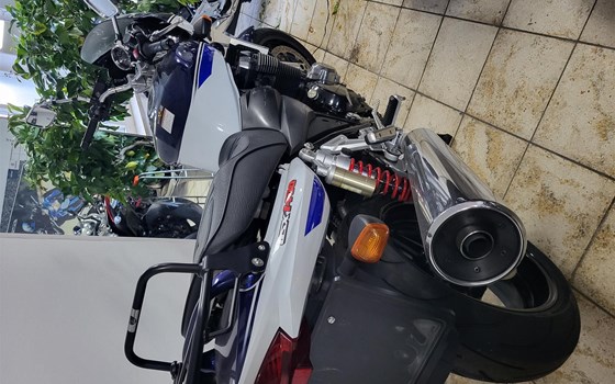 Gebrauchtmotorrad Suzuki GSX 1400 - Bild 3