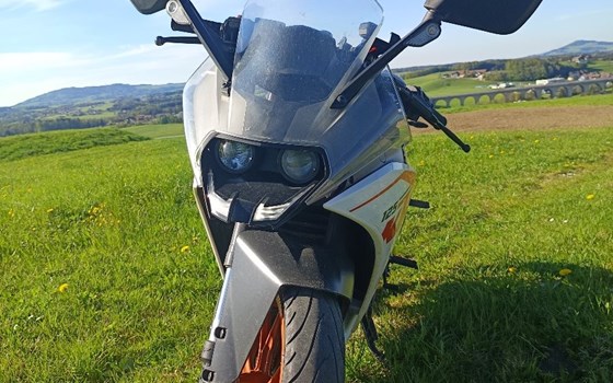 Gebrauchtmotorrad KTM RC 125 - Bild 2