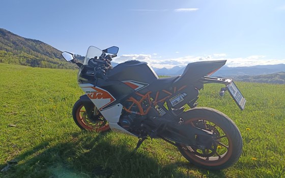 Gebrauchtmotorrad KTM RC 125 - Bild 3