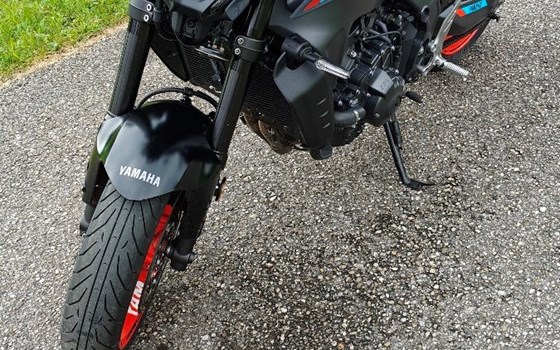 Gebrauchtmotorrad Yamaha MT-09 - Bild 3