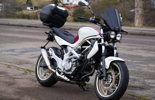 Gebrauchtmotorrad Suzuki SFV 650 Gladius