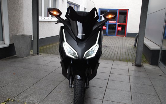 Neufahrzeug Honda Forza 350 - Bild 14