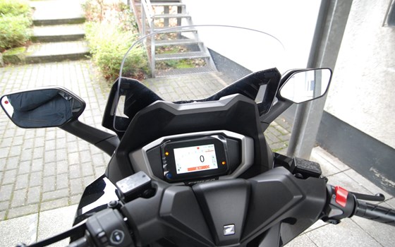 Neufahrzeug Honda Forza 350 - Bild 8