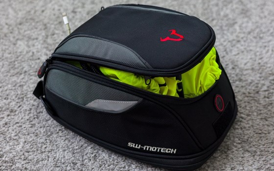 Gebrauchtmotorrad KTM 1290 Super Duke R - Bild 11