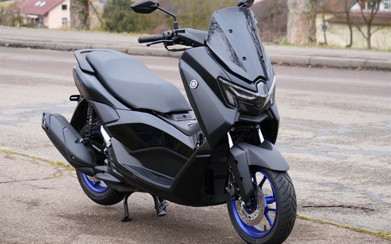Gebrauchtmotorrad Yamaha NMAX 125 - Bild 1
