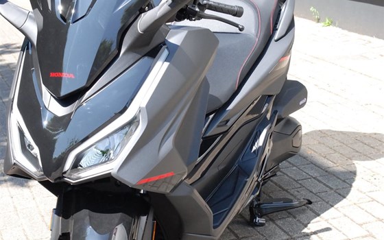 Neufahrzeug Honda Forza 125 - Bild 11