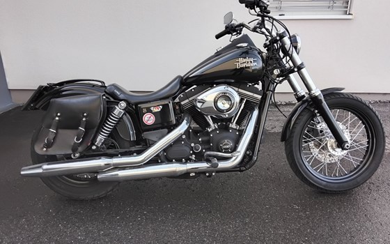 Gebrauchtmotorrad Harley-Davidson Dyna Street Bob FXDB - Bild 6