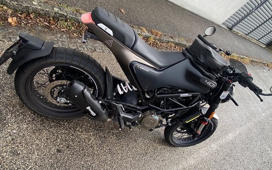 Gebrauchtmotorrad Husqvarna Svartpilen 401 - Bild 2