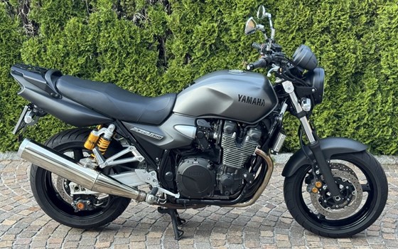 Gebrauchtmotorrad Yamaha XJR 1300 - Bild 4