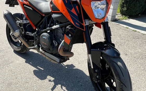 Gebrauchtmotorrad KTM 690 Duke - Bild 3